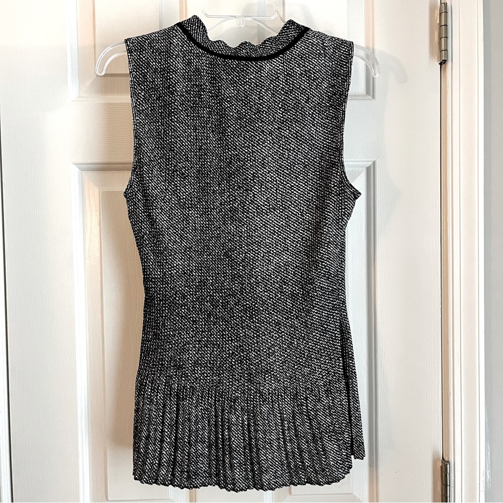 DKNY Deep Dark Blue White Tick Pleated Long Sleeveless Blouse Size M - Picture 4 of 10